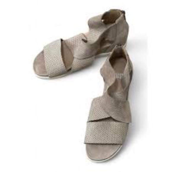 Eileen Fisher Sport Platform
Sandals, Perforated Taupe Nubuck - Picture 1 of 6